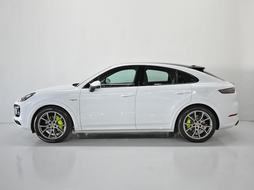 Foto do veículo PORSCHE CAYENNE  COUPE PLATINUM ED 3.0 (HIBRIDO) 2023 9.717 KM 740.000,00