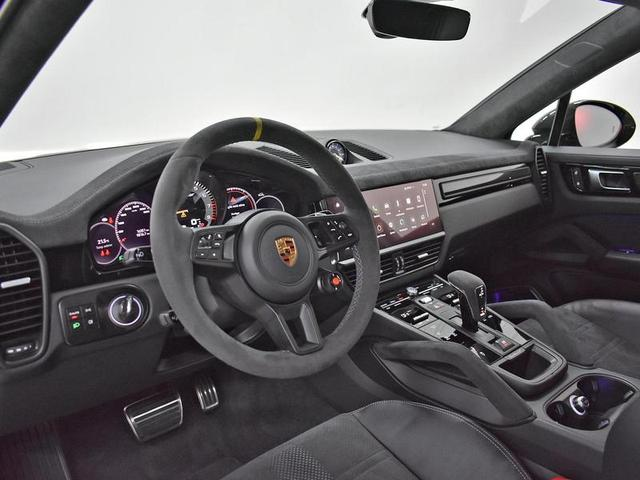 Foto do veículo PORSCHE CAYENNE  TURBO GT 4.0 V8 2023 16.350 KM 1.150.000,00