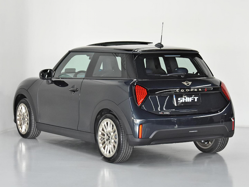 Foto do veículo MINI COOPER  S TOP 2.0 2025 223 KM 275.000,00