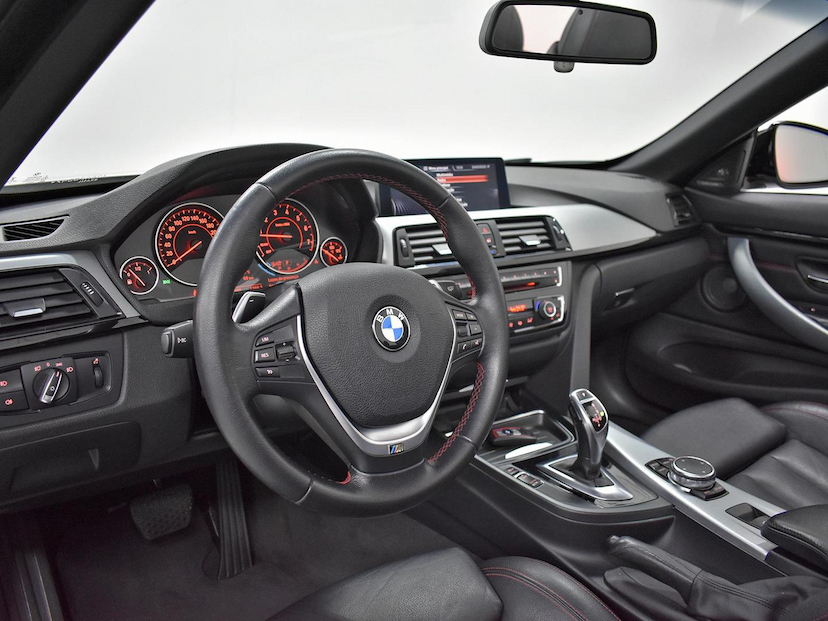Foto do veículo BMW 428I  CABRIOLET SPORT 2.0 TB 245CV 2016 47.708 KM 210.000,00