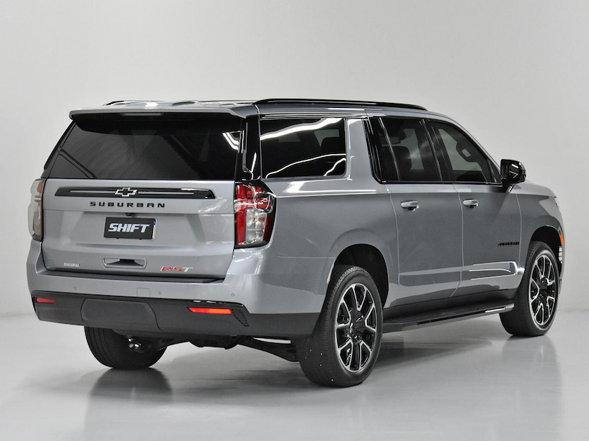 Foto do veículo CHEVROLET SUBURBAN  RST 2024 22 KM 1.400.000,00
