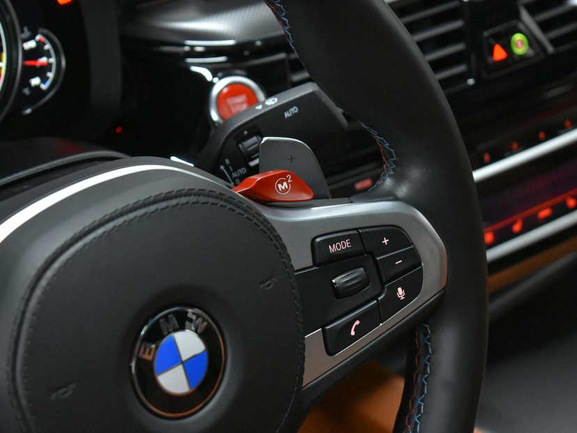 Foto do veículo BMW M5  4.4 V8 TWIN POWER M XDRIVE STEPTRONIC 2019 25.815 KM 520.000,00