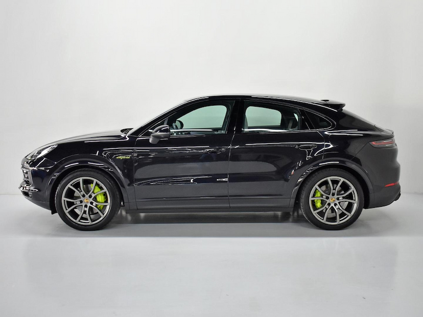 Foto do veículo PORSCHE CAYENNE  COUPE PLATINUM ED 3.0 (HIBRIDO) 2022 31.479 KM 670.000,00