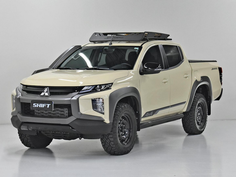 Foto do veículo MITSUBISHI L200 TRITON  SAVANA 2.4 4X4 DIE. AUT 2025 4.192 KM 279.000,00
