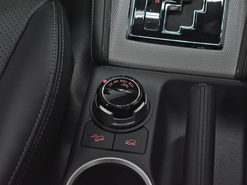 Foto do veículo MITSUBISHI L200 TRITON  SAVANA 2.4 4X4 DIE. AUT 2025 4.192 KM 279.000,00
