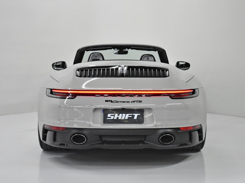 Foto do veículo PORSCHE 911  CARRERA GTS CABRIOLET 2022 8.153 KM 1.150.000,00