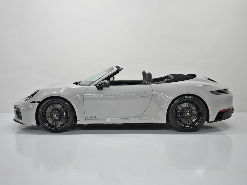 Foto do veículo PORSCHE 911  CARRERA GTS CABRIOLET 2022 8.153 KM 1.150.000,00
