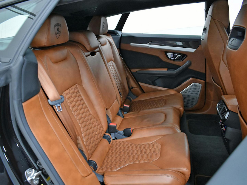 Foto do veículo LAMBORGHINI URUS  LP 650 4 2019 29.180 KM 2.600.000,00