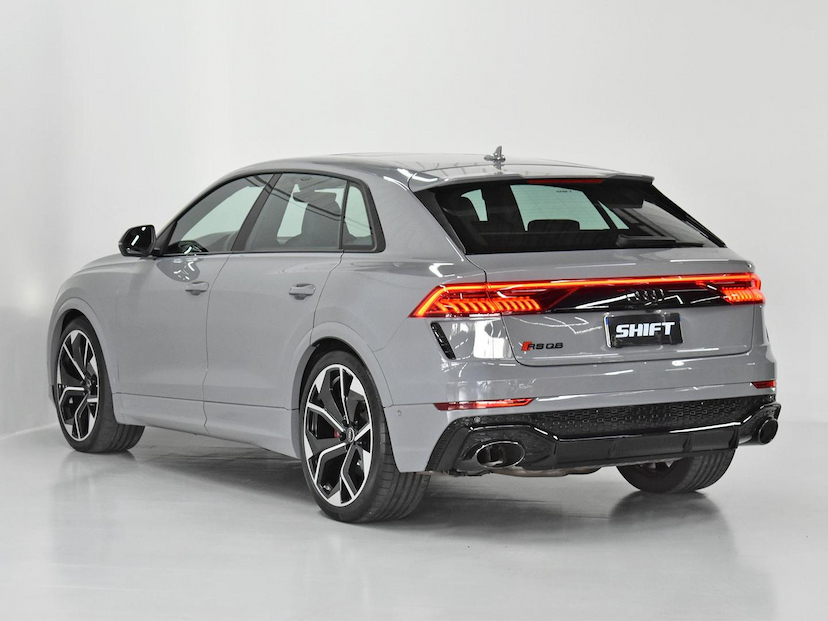 Foto do veículo AUDI RS Q8  4.0 BITURBO FSI 2023 5.805 KM 920.000,00