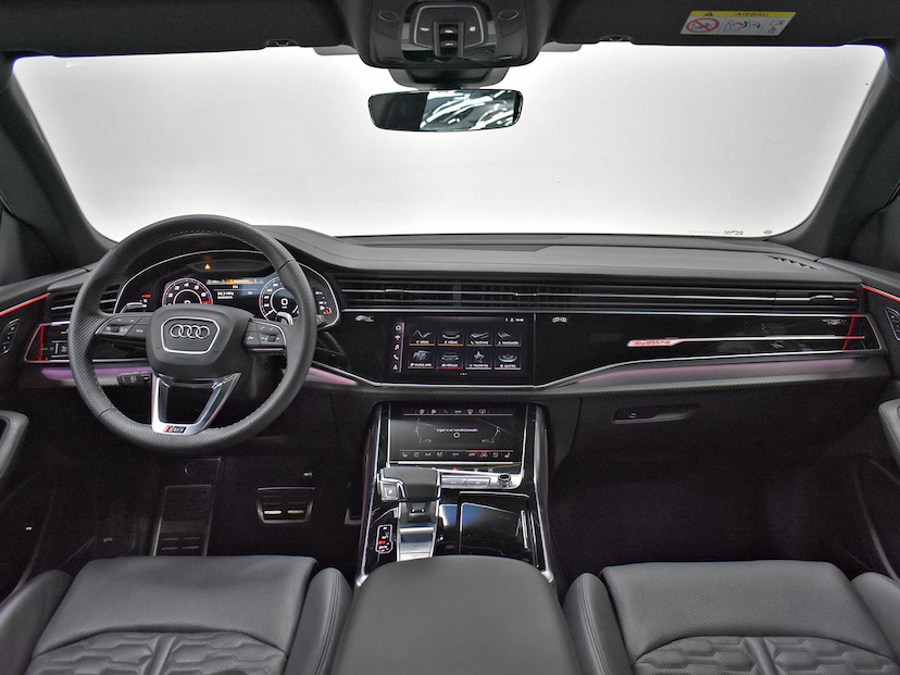 Foto do veículo AUDI RS Q8  4.0 BITURBO FSI 2023 5.805 KM 920.000,00