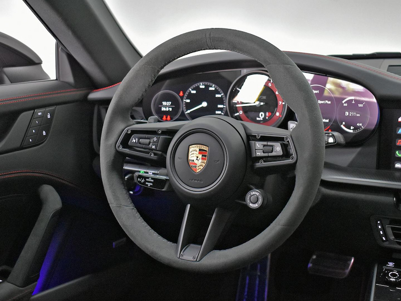 Foto do veículo PORSCHE 911  CARRERA GTS COUPE 3.0 (992) 2024 764 KM 1.180.000,00