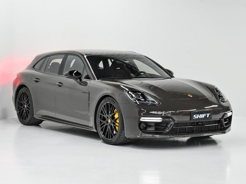 Foto do veículo PORSCHE PANAMERA  4 E-HYBRID SPORT TURISMO 2023 8.038 KM 790.000,00