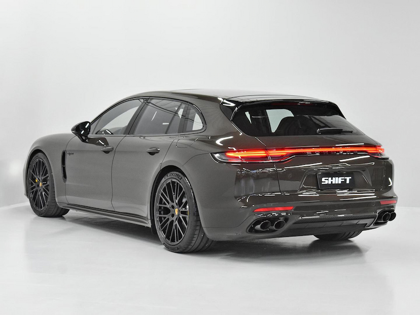 Foto do veículo PORSCHE PANAMERA  4 E-HYBRID SPORT TURISMO 2023 8.038 KM 790.000,00