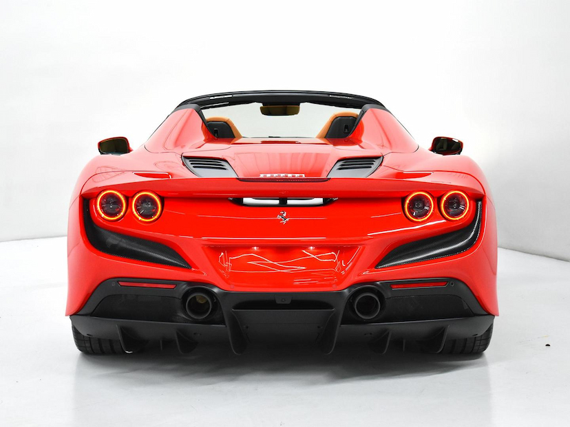 Foto do veículo FERRARI F8  SPIDER 3.9 V8 BI-TURBO 720CV 2022 4.693 KM 4.250.000,00