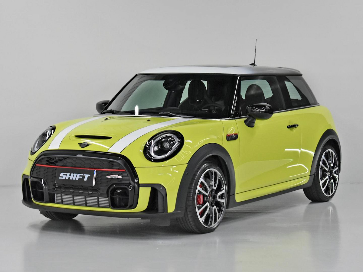 Foto do veículo MINI JOHN COOPER WORKS COOPER JOHN WORKS 25K EDIT. 2.0 TURBO 3P 2024/2023 5.040 KM R$ 280.000,00