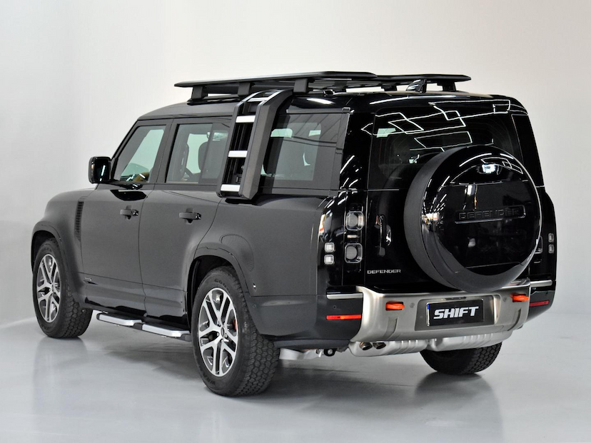 Foto do veículo LAND ROVER DEFENDER  130 X 3.0 I6 DIE.AUT.(HIBRIDO) 2024 5.976 KM 850.000,00