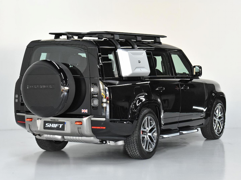 Foto do veículo LAND ROVER DEFENDER  130 X 3.0 I6 DIE.AUT.(HIBRIDO) 2024 5.976 KM 850.000,00