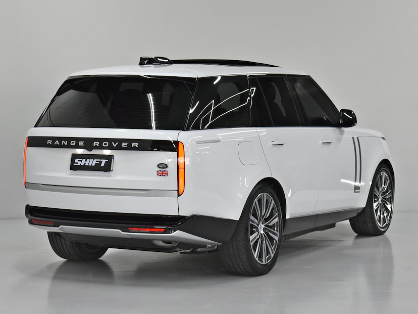 Foto do veículo LAND ROVER RANGE ROVER  3.0 P510 PHEV AUTOBIOGRAPHY AWD AUT. 2023 12.865 KM 1.095.000,00