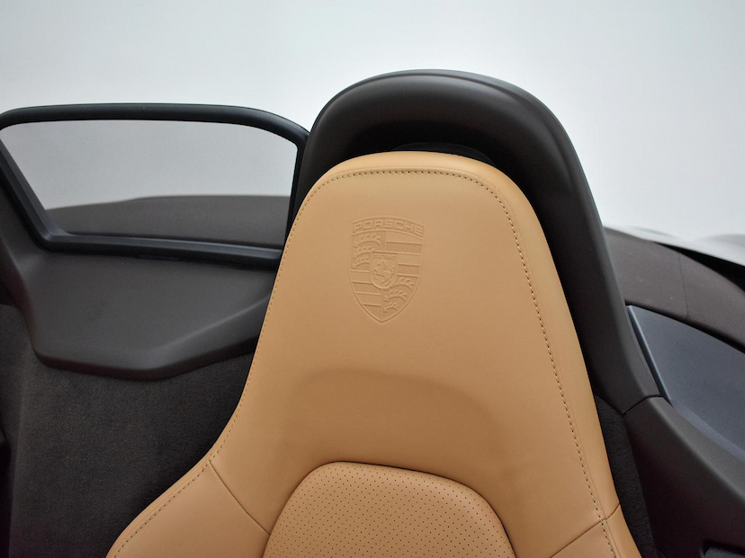 Foto do veículo PORSCHE 718  BOXSTER 2.0 300CV 2020 8.500 KM 520.000,00