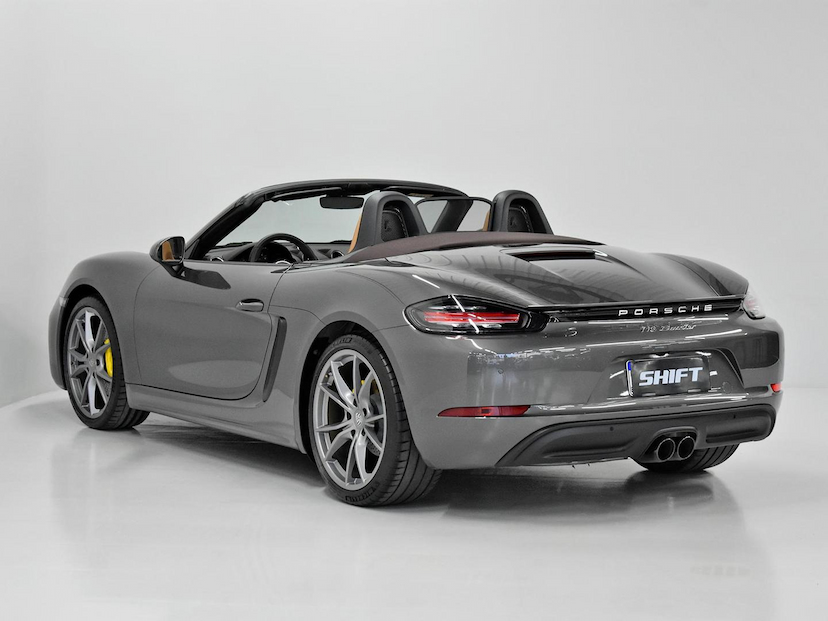 Foto do veículo PORSCHE 718  BOXSTER 2.0 300CV 2020 8.500 KM 520.000,00