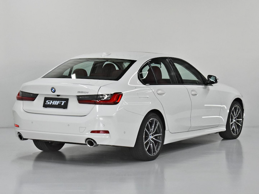 Foto do veículo BMW 320I  2.0 SPORT GP ACTIVE FLEX AUT 2023 33.701 KM 279.000,00