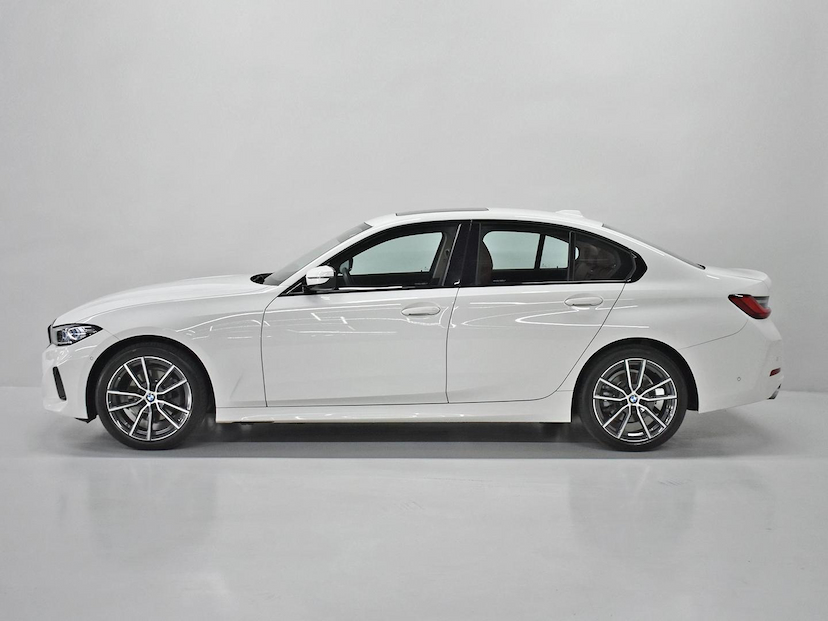 Foto do veículo BMW 320I  2.0 SPORT GP ACTIVE FLEX AUT 2023 33.701 KM 279.000,00