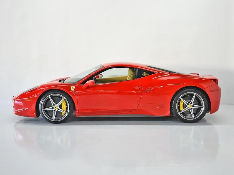 Foto do veículo FERRARI 458 ITALIA  ITALIA 4.5 V8 32V GASOLINA 2P AUT 2013 26.580 KM 2.680.000,00