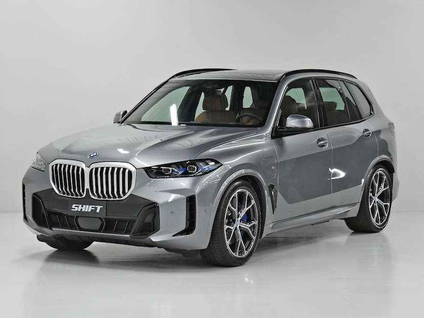 Foto do veículo BMW X5  XDRIVE 50E 3.0 M SPORT AUT. (HIBRIDO) 2025 15 KM 810.000,00