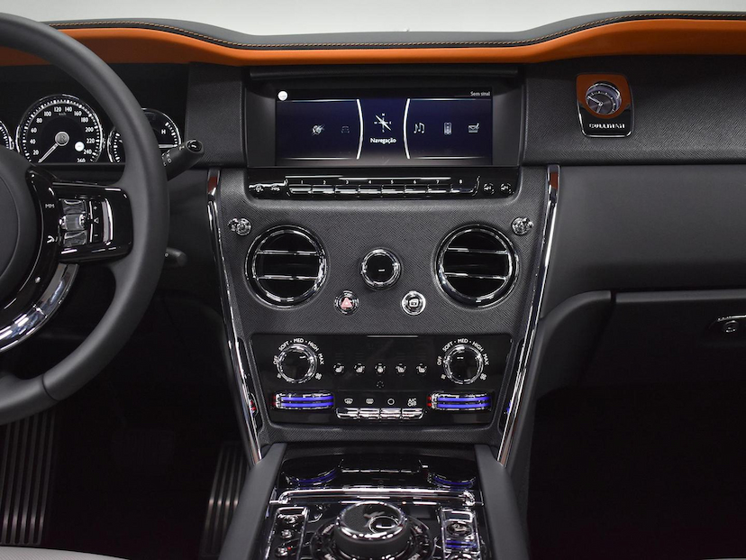 Foto do veículo ROLLS-ROYCE CULLINAN  6.7 V12 AUT. 2023 2.465 KM 8.200.000,00
