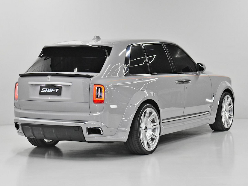 Foto do veículo ROLLS-ROYCE CULLINAN  6.7 V12 AUT. 2023 2.465 KM 8.200.000,00