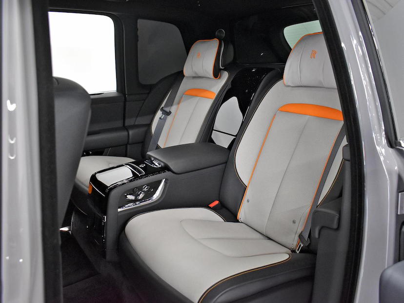 Foto do veículo ROLLS-ROYCE CULLINAN  6.7 V12 AUT. 2023 2.465 KM 8.200.000,00