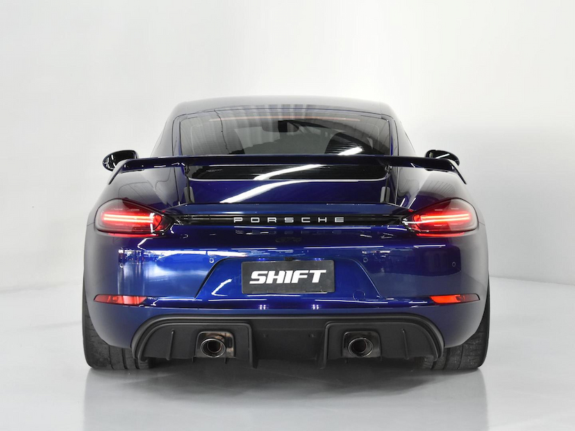 Foto do veículo PORSCHE CAYMAN  GT4 2021 5.934 KM 875.000,00
