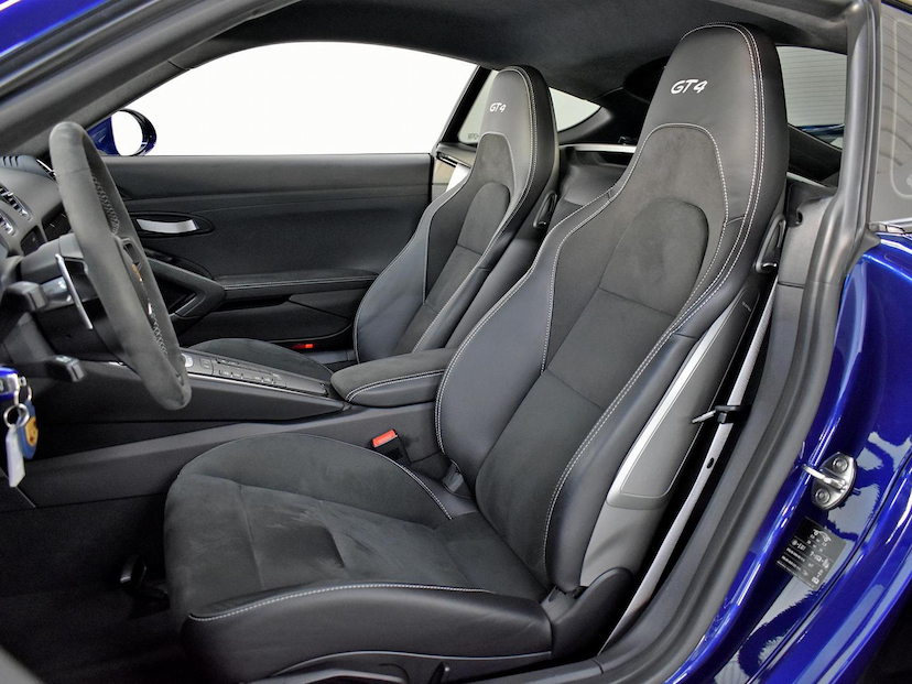 Foto do veículo PORSCHE CAYMAN  GT4 2021 5.934 KM 875.000,00