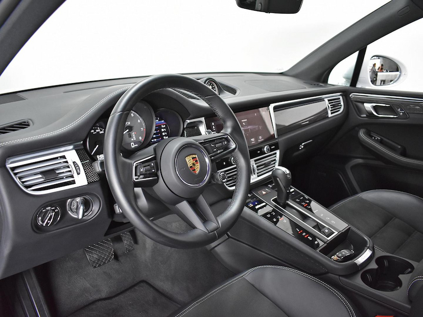 Foto do veículo PORSCHE MACAN MACAN GTS 2.9 BI-TURBO 2022 21.700 KM 610.000,00