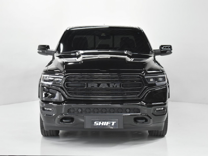 Foto do veículo RAM 1500  LIMITED NIGHT EDITION 5.7 4X4 AUT. 2023 23.867 KM 455.000,00