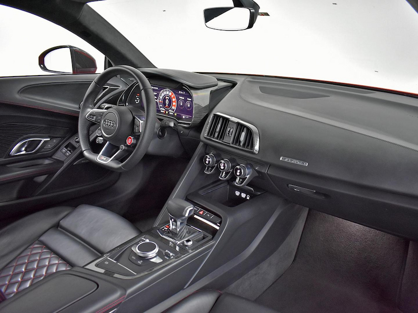 Foto do veículo AUDI R8  COUPÉ V10 5.2 FSI PERFORMANCE 2018 26.040 KM 1.180.000,00