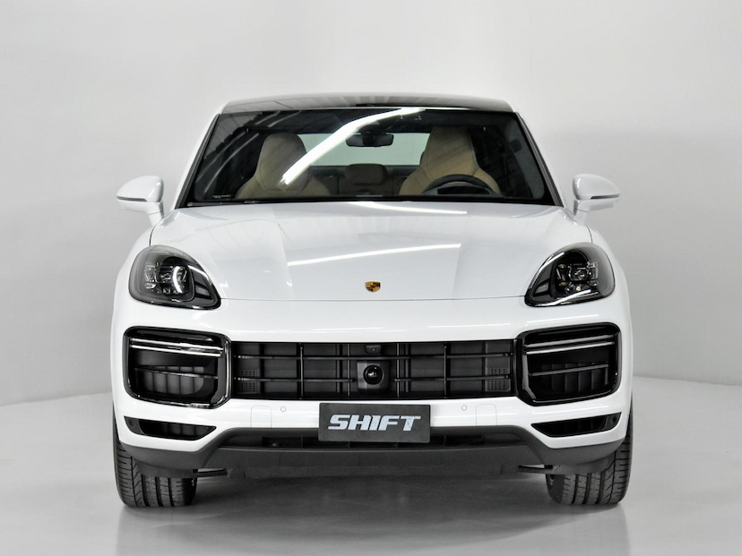 Foto do veículo PORSCHE CAYENNE  TURBO S 4.0 V8 680CV (HÍBRIDO) 2023 300 KM 1.080.000,00