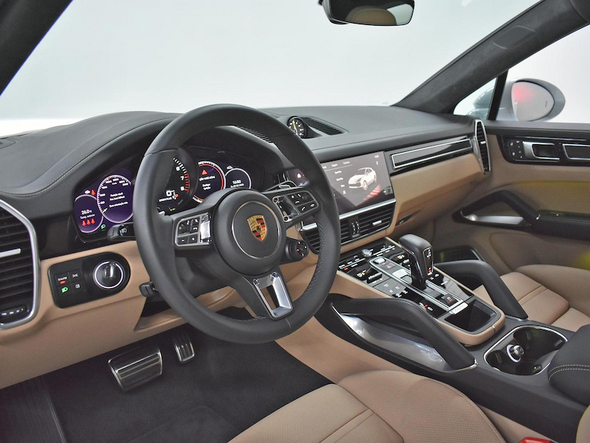 Foto do veículo PORSCHE CAYENNE  TURBO S 4.0 V8 680CV (HÍBRIDO) 2023 300 KM 1.080.000,00
