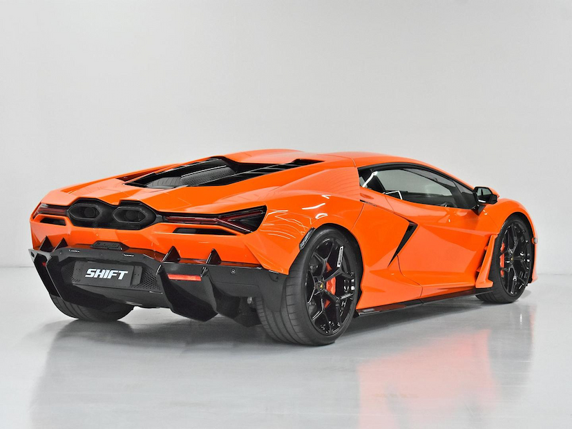 Foto do veículo LAMBORGHINI REVUELTO  COUPE LP 1015-4 (HIB) 2024 330 KM 8.600.000,00
