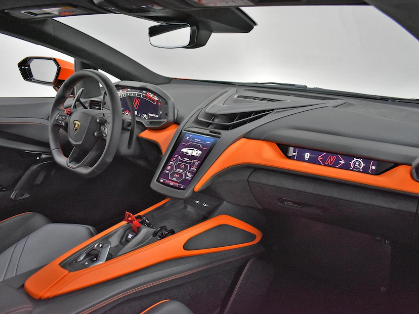 Foto do veículo LAMBORGHINI REVUELTO  COUPE LP 1015-4 (HIB) 2024 330 KM 8.600.000,00