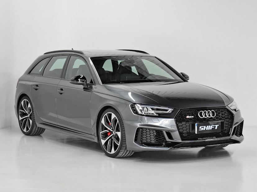 Foto do veículo AUDI RS4  AVANT 2.9TFSI TIPTRONIC QUATTRO 2019 27.500 KM 430.000,00