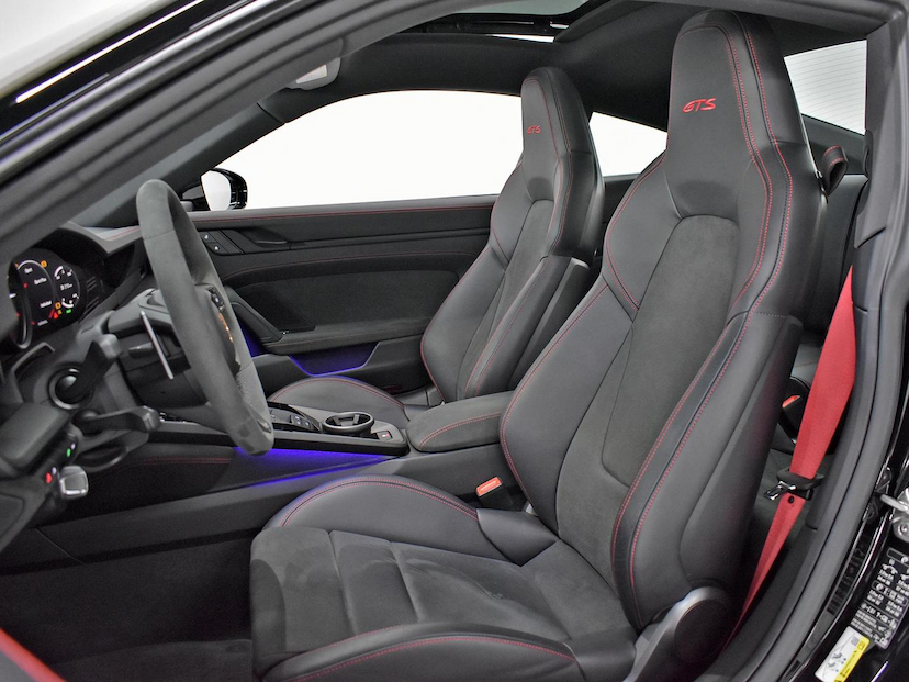 Foto do veículo PORSCHE 911  CARRERA GTS COUPE 3.0 (991) 2024 940 KM 1.150.000,00