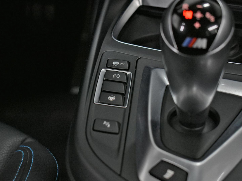 Foto do veículo BMW M2  COMPETITION 3.0 BI-TURBO 410CV 2019 34.950 KM 390.000,00