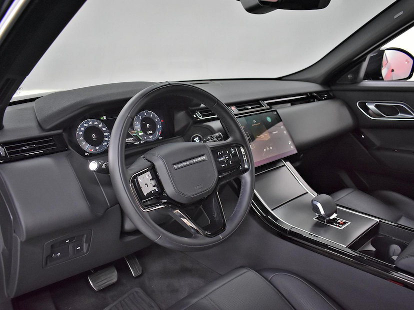 Foto do veículo LAND ROVER VELAR RANGE R.  DYN 2.0 P400E (HIB.) 2024 7.395 KM 530.000,00