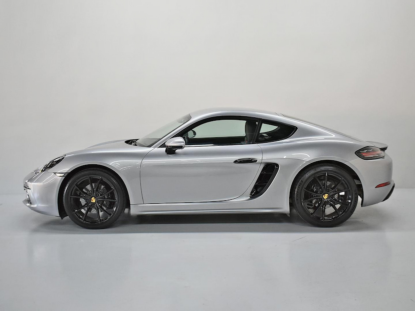 Foto do veículo PORSCHE 718  CAYMAN 2.0 300CV 2019 27.465 KM 439.000,00