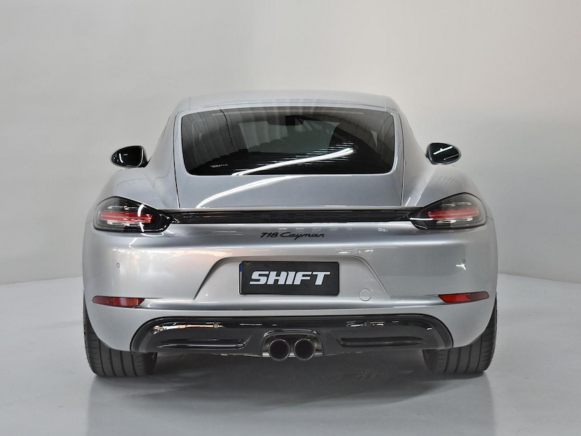 Foto do veículo PORSCHE 718  CAYMAN 2.0 300CV 2019 27.465 KM 439.000,00