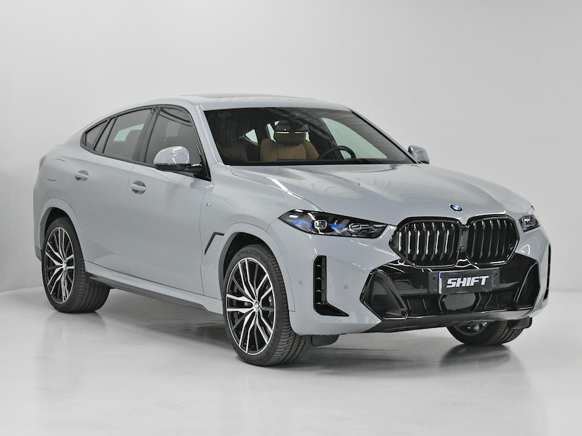 Foto do veículo BMW X6  XDRIVE 40I M SPORT 3.0 BI-TB (HIB.) 2025 540 KM 820.000,00