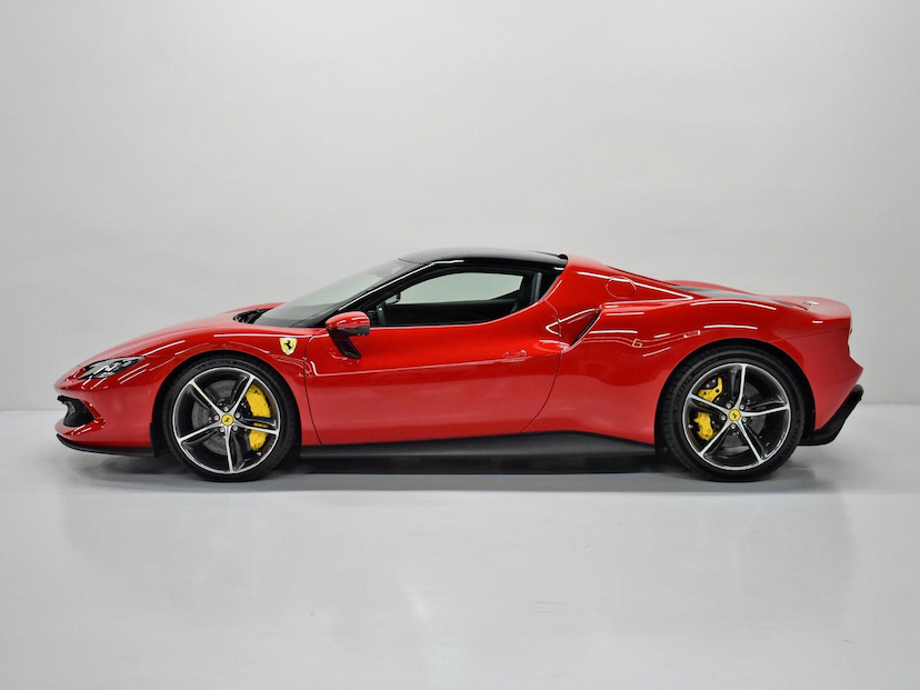 Foto do veículo FERRARI 296 GTB  GTB (HIBRIDO) 2024 2.355 KM 3.490.000,00