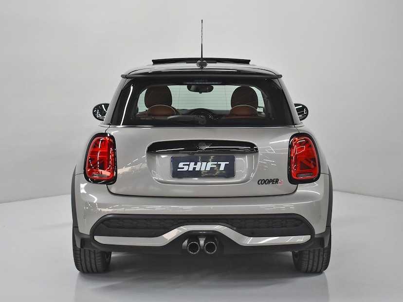 Foto do veículo MINI COOPER  S TOP 2.0 2023 14.525 KM 210.000,00