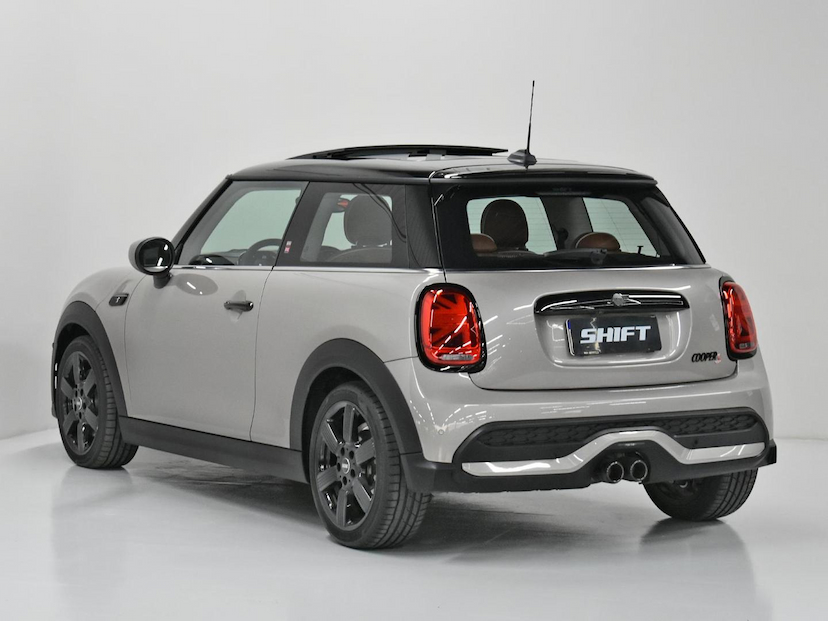 Foto do veículo MINI COOPER  S TOP 2.0 2023 14.525 KM 210.000,00
